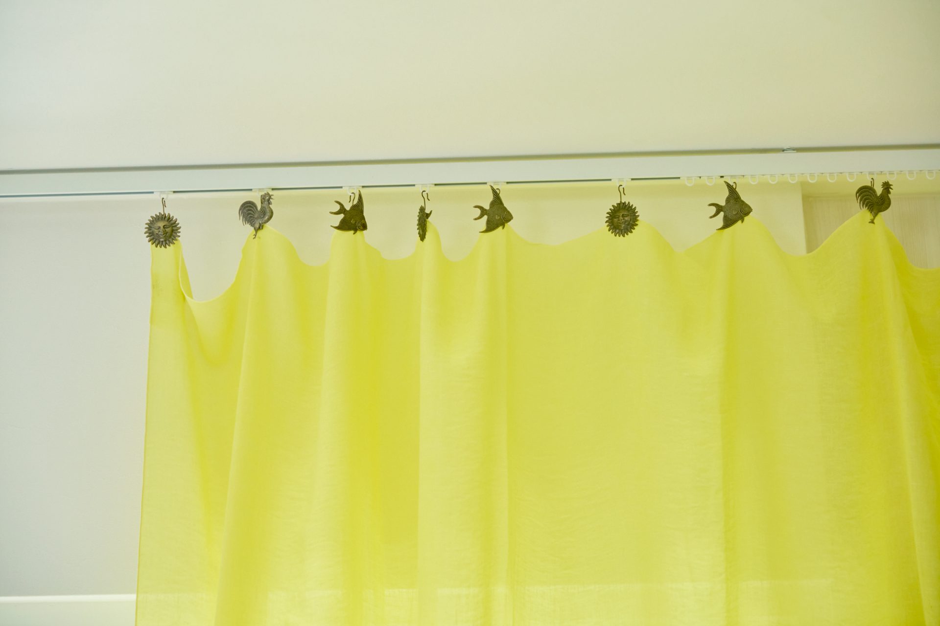 ieno textile、カーテンクリップ、14-23 TOSS、イエロー