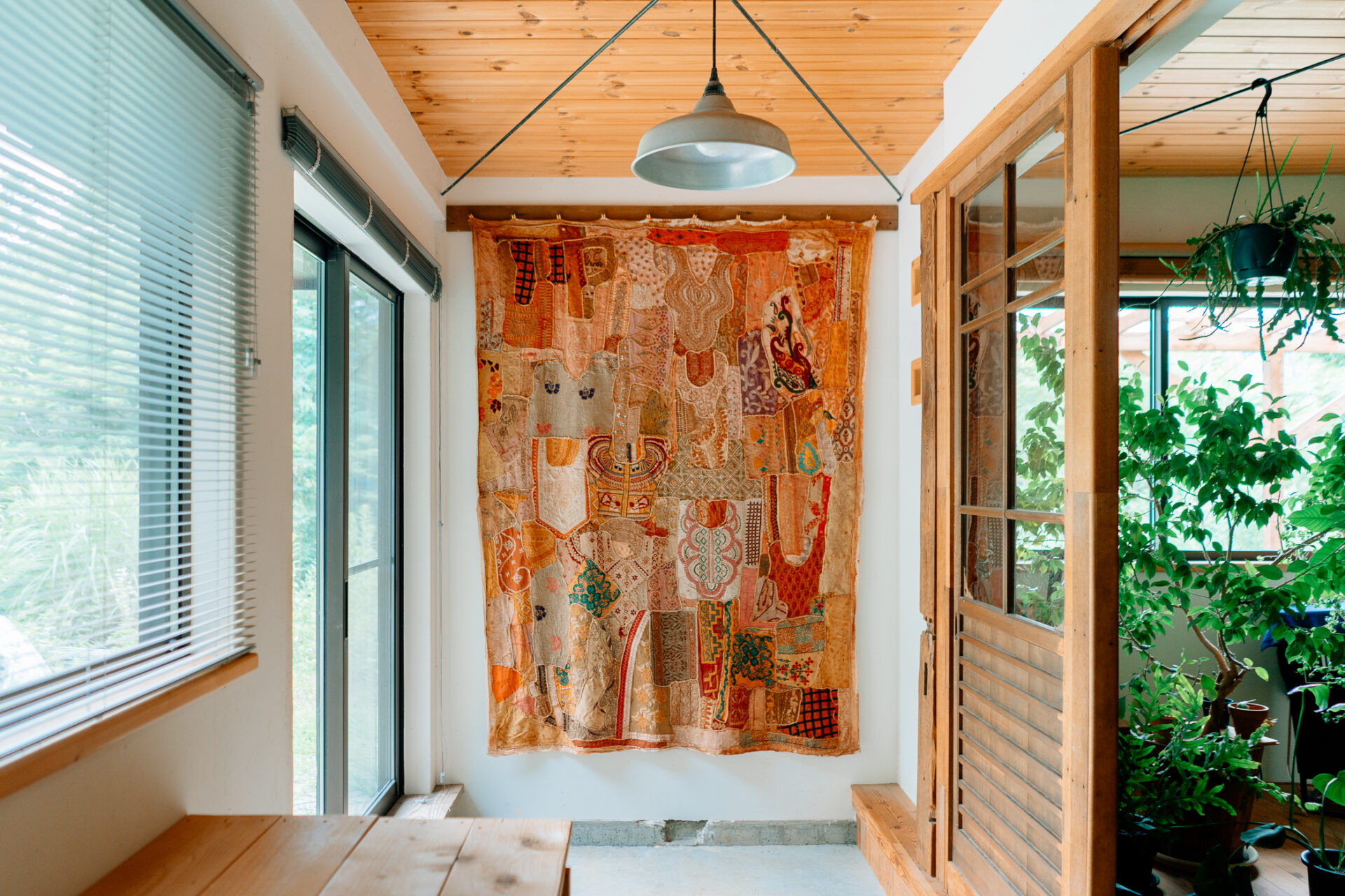 タペストリー、サリーのパッチワーク、ieno textile