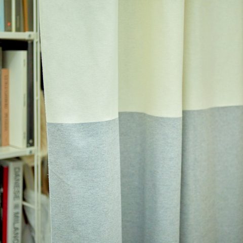 異素材が調和する、静けさをまとった白の世界。
