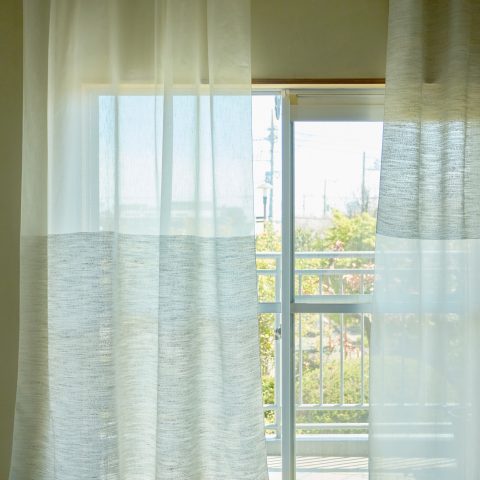 手触りを楽しむ、床に近い暮らし。