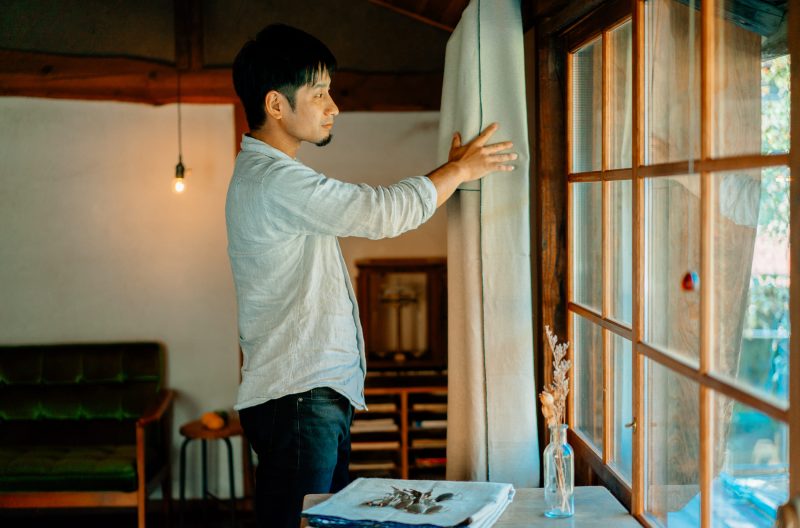 再生し、受け継ぐ。古材を生かした里山の住処。