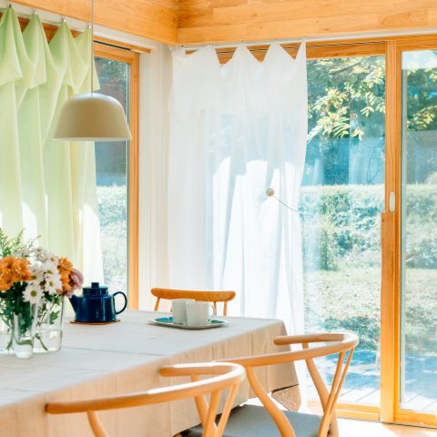 軽やかな住まいで探る、余白がもたらす自由。