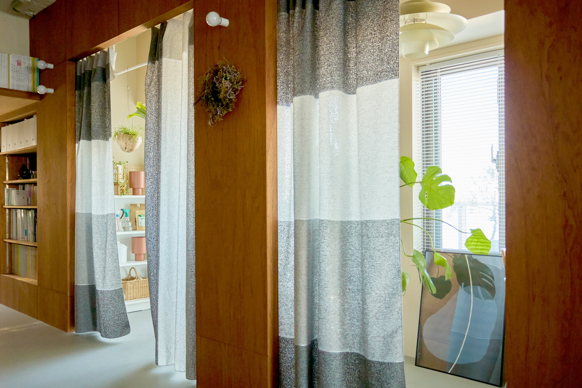 SIMA SIMA、ieno textile、ラワン材、カーテン、間仕切り